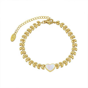 Beautiful Pearl Jewelry with Heart Pendant